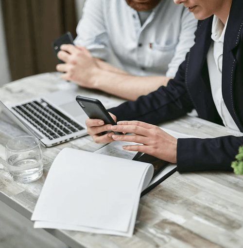 Elevado Gaintrix ilustração da equipa de apoio